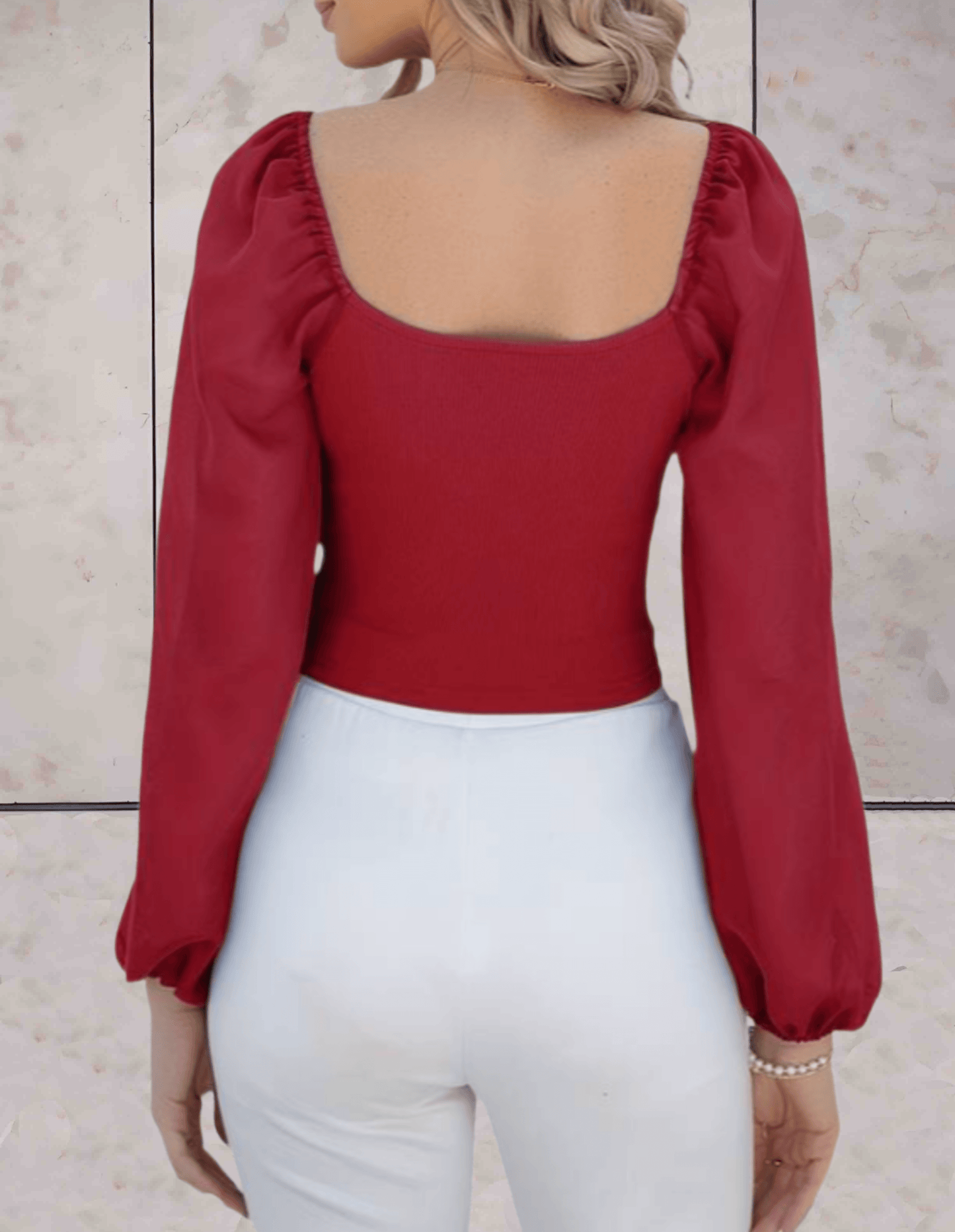 Valentina - Stijlvolle Rode Cropped Kersttop met Pofmouwen